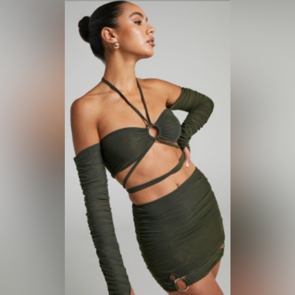 By Dyln Dark Green Set size L